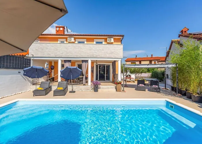 Villa Melani By